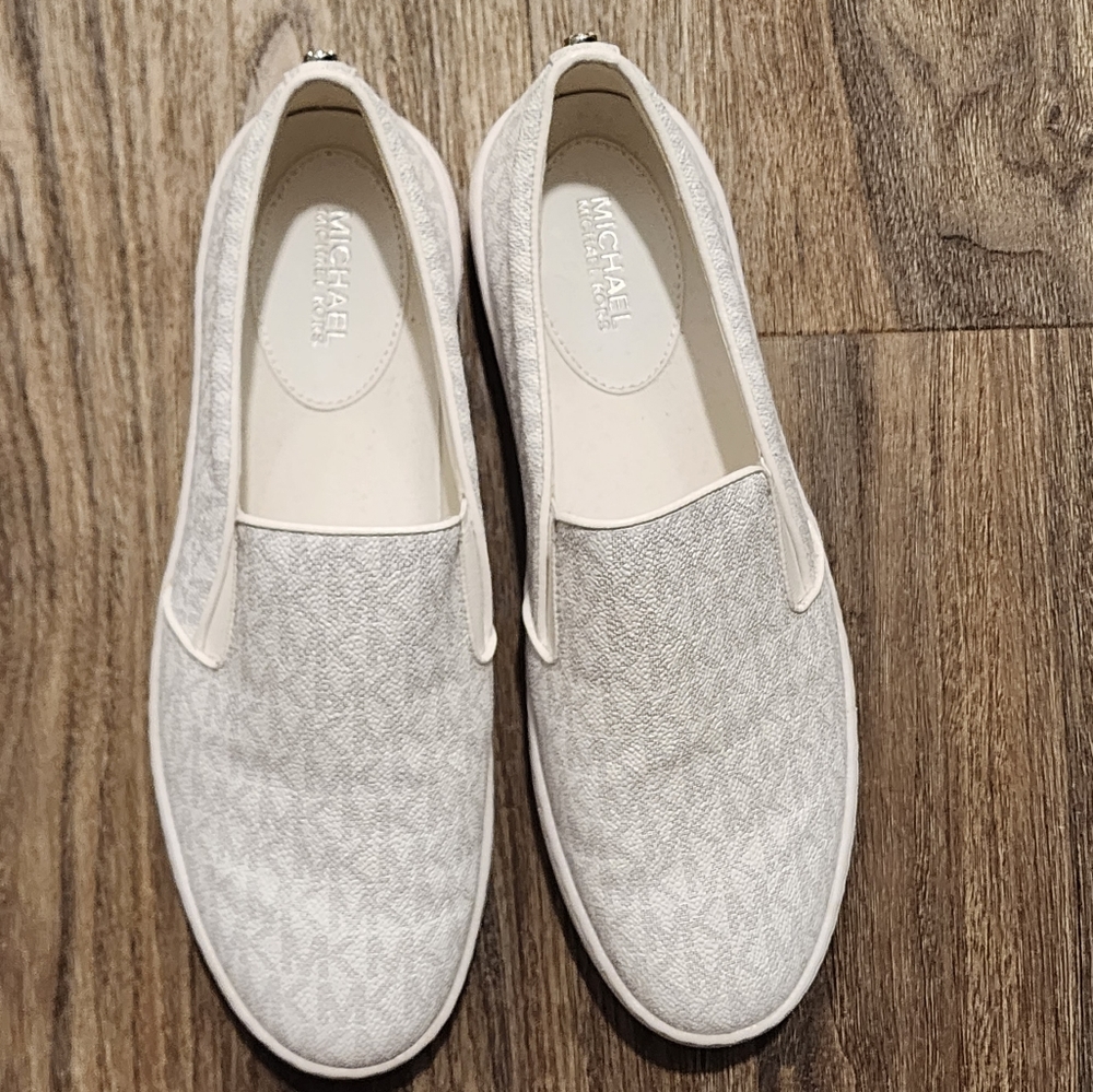 Michael Kors white logo no lace sneakers
